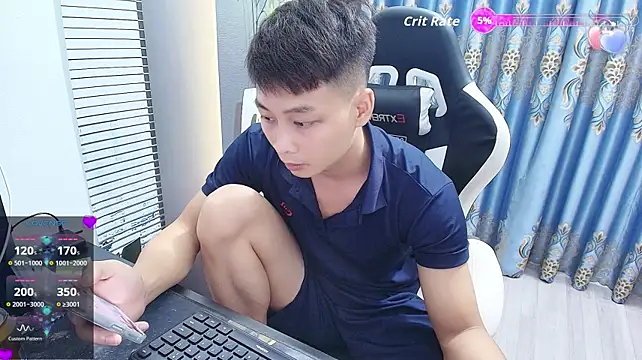 Naughty___asian 웹캠 쇼