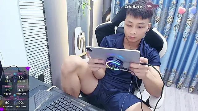 Naughty___asian Webcam show