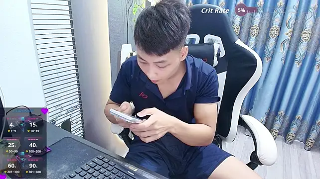 Naughty___asian Webcamshow