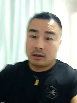 guozuo 在線直播表演