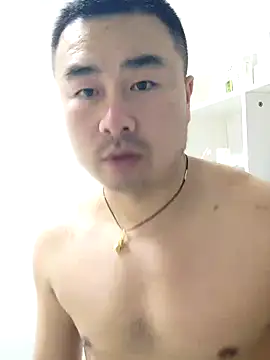 guozuo 在線直播表演