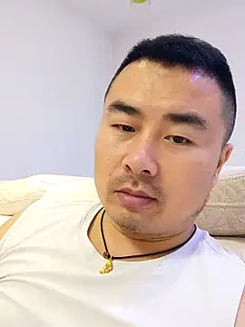 guozuo webkamerás műsora