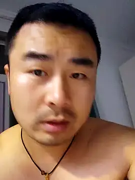 Show modela guozuo na web-kameri