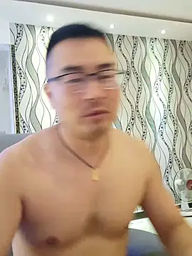 guozuo Show in webcam
