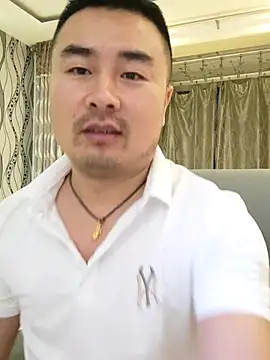 guozuo Show in webcam