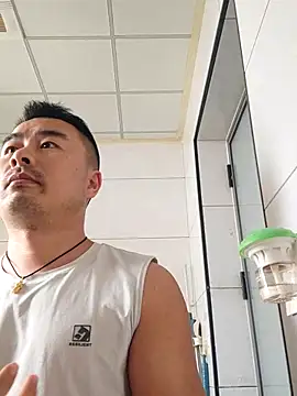 Webkamerová show guozuo