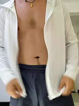 guozuo 在線直播表演