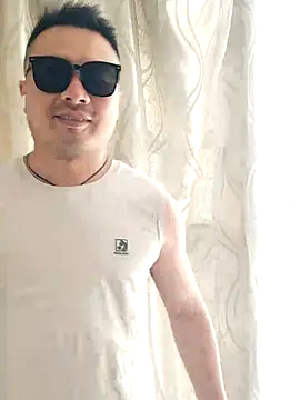 guozuo – webcam-show