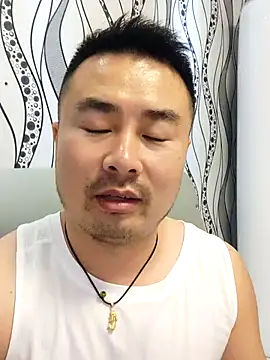 guozuo Шоу с уебкамера