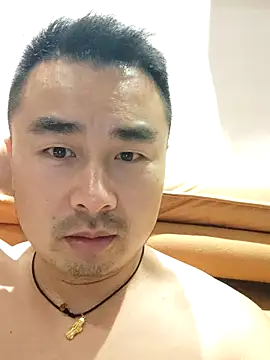 guozuo Шоу с уебкамера