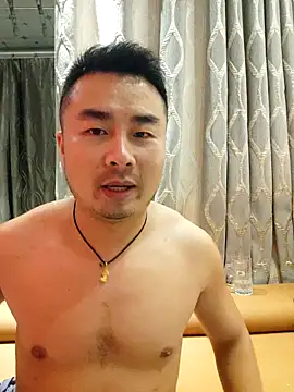 Show modela guozuo na web-kameri