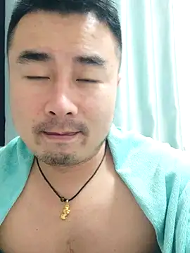 guozuo 在線直播表演