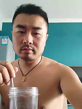 guozuo Adlı Modelin Web Kamerası Şovu
