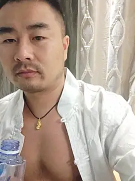 guozuo webcam show