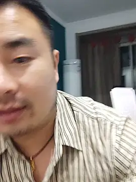 guozuo Adlı Modelin Web Kamerası Şovu