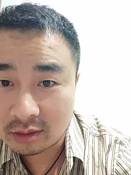 guozuo 在線直播表演