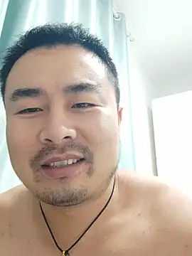 Webkamerová show guozuo