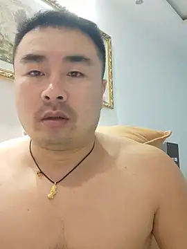 guozuo 在線直播表演