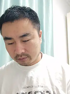 guozuo – webcam-show