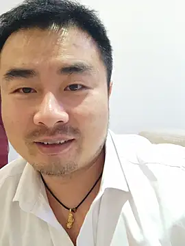 guozuo – webcam-show