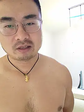 guozuo 在線直播表演