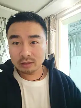 guozuo Show in webcam