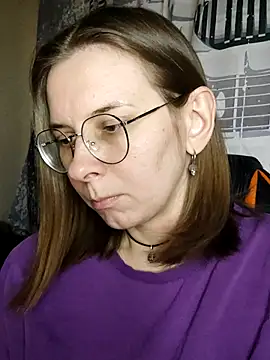 Chat soba uživo modela Aashikalaa