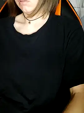 Sala de chat en directo de Aashikalaa