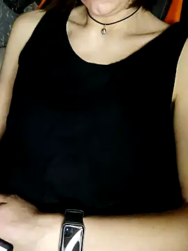 Aashikalaa's Live XXX Chat