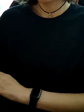 Aashikalaa 실시간 채팅방