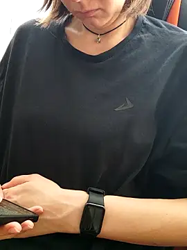 Aashikalaa 실시간 채팅방