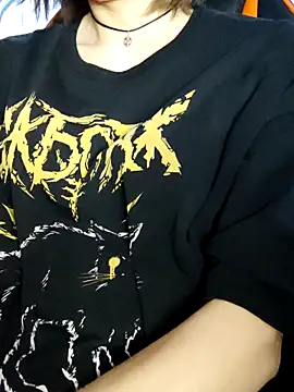 צ'אט XXX בשידור חי של Aashikalaa