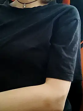Aashikalaa live XXX chat