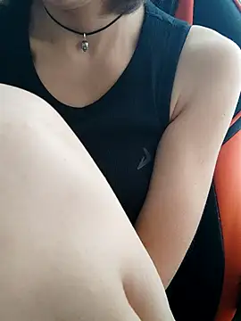 Aashikalaa Live XXX-chat