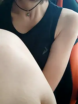 Aashikalaa Live XXX-chat