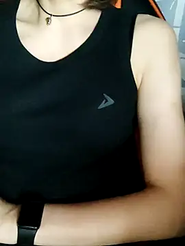 Živý XXX chat Aashikalaa
