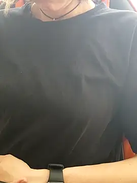 Aashikalaa's Live XXX Chat