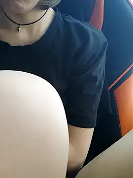 Aashikalaa's Live XXX Chat