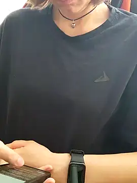 Aashikalaa's Live XXX Chat