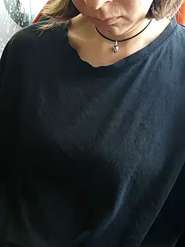 Aashikalaa's Live XXX Chat