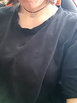 Chat XXX en directo de Aashikalaa