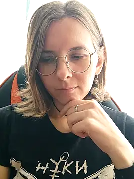Aashikalaa 现场XXX聊天