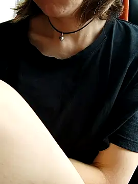 Aashikalaa's Live XXX Chat