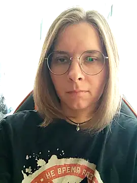 Chat XXX en directo de Aashikalaa