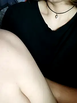 Aashikalaa's Live XXX Chat