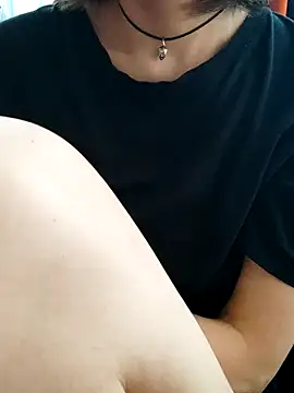 Aashikalaa Live XXX-chat