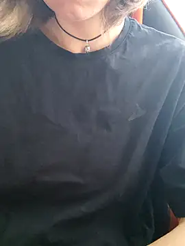 Aashikalaa live XXX chat