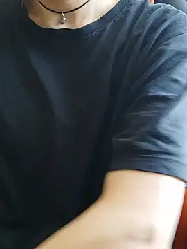 Sala de chat en directo de Aashikalaa