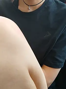 חדר צ'אט בשידור חי של Aashikalaa