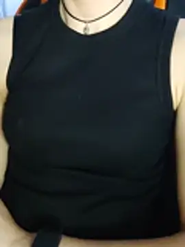 Sala de chat en directo de Aashikalaa